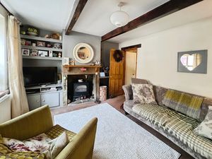Lounge- click for photo gallery